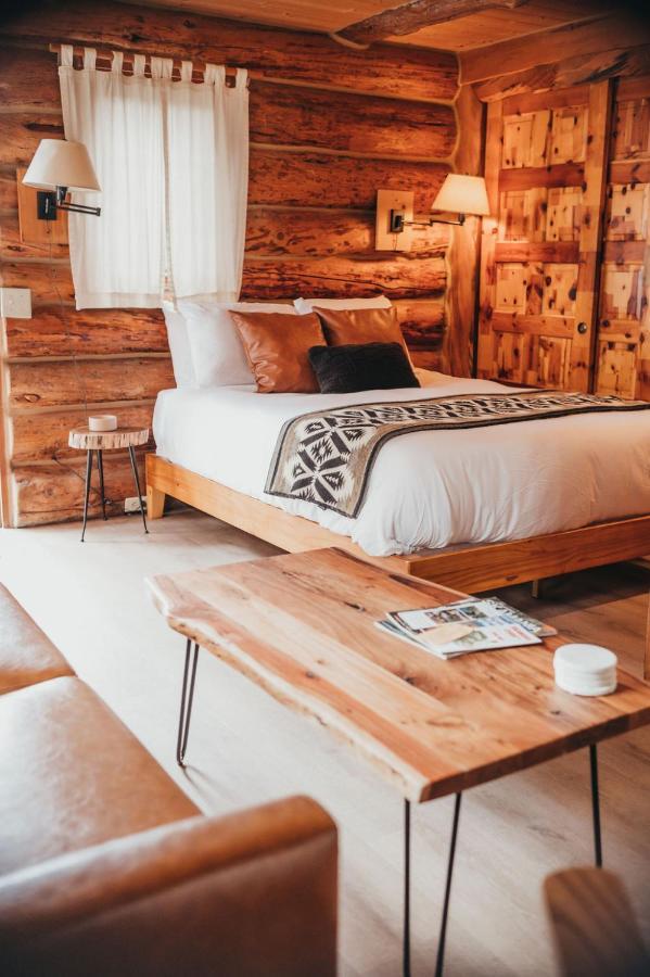 Wilder And Pine Riverside Cabins Stevenson Екстериор снимка